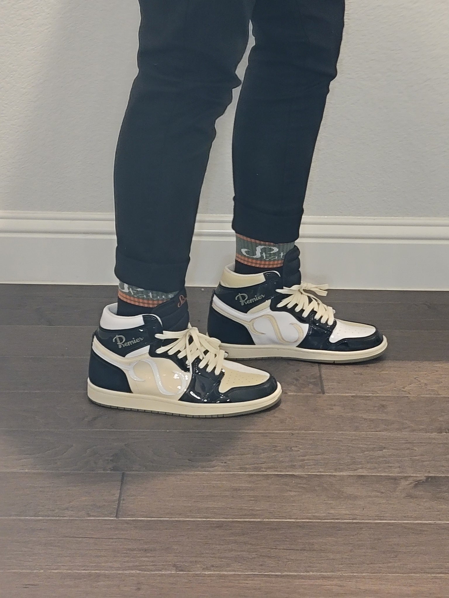 Status Sneaker- Premier